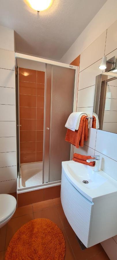 Apartments Antonia Đảo Hvar Ngoại thất bức ảnh
