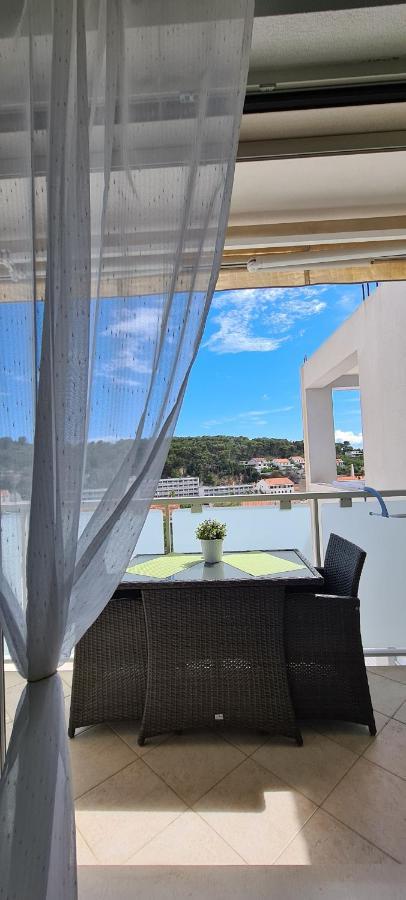 Apartments Antonia Đảo Hvar Ngoại thất bức ảnh