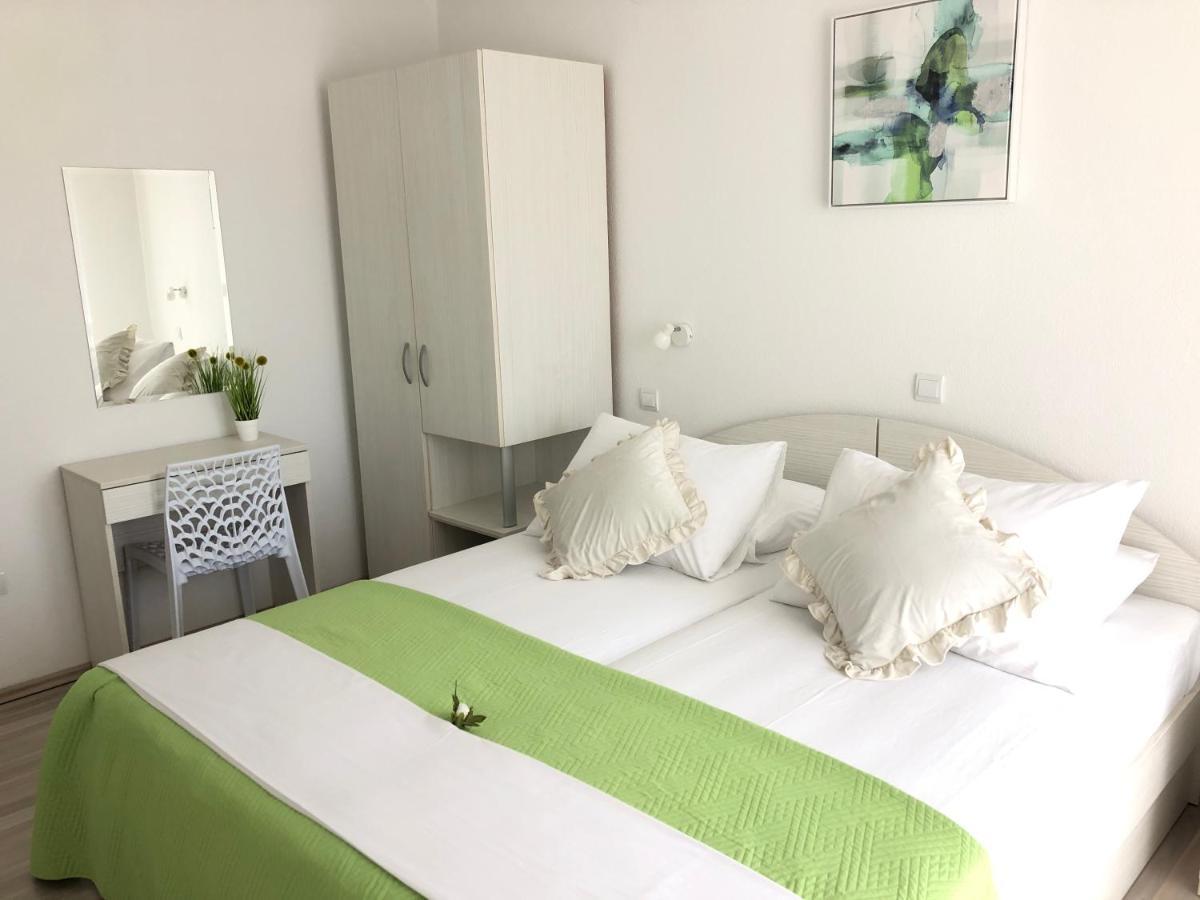 Apartments Antonia Đảo Hvar Ngoại thất bức ảnh