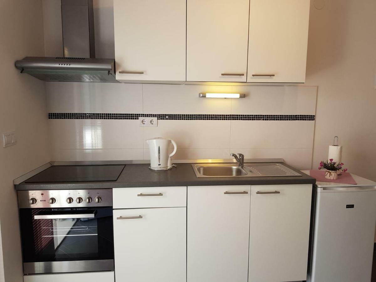 Apartments Antonia Đảo Hvar Ngoại thất bức ảnh
