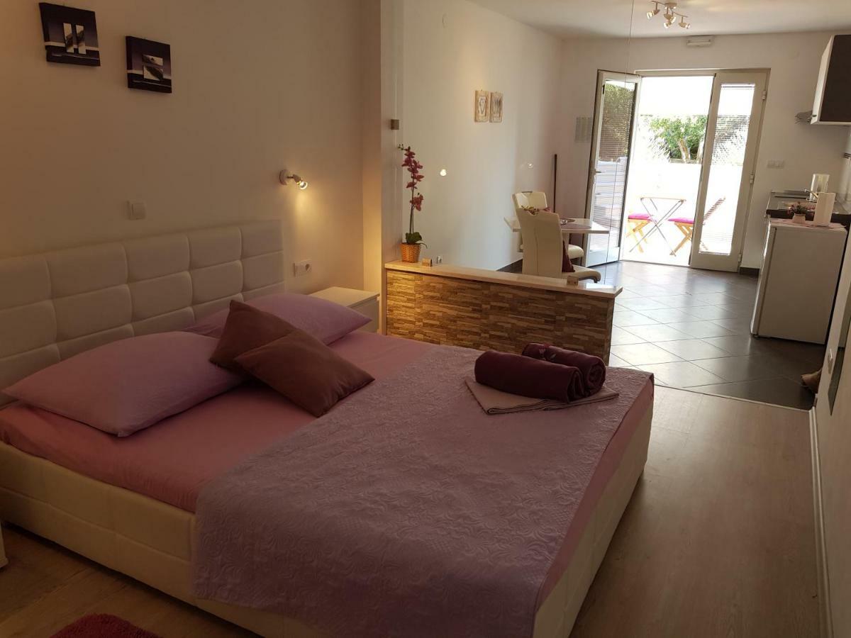 Apartments Antonia Đảo Hvar Ngoại thất bức ảnh