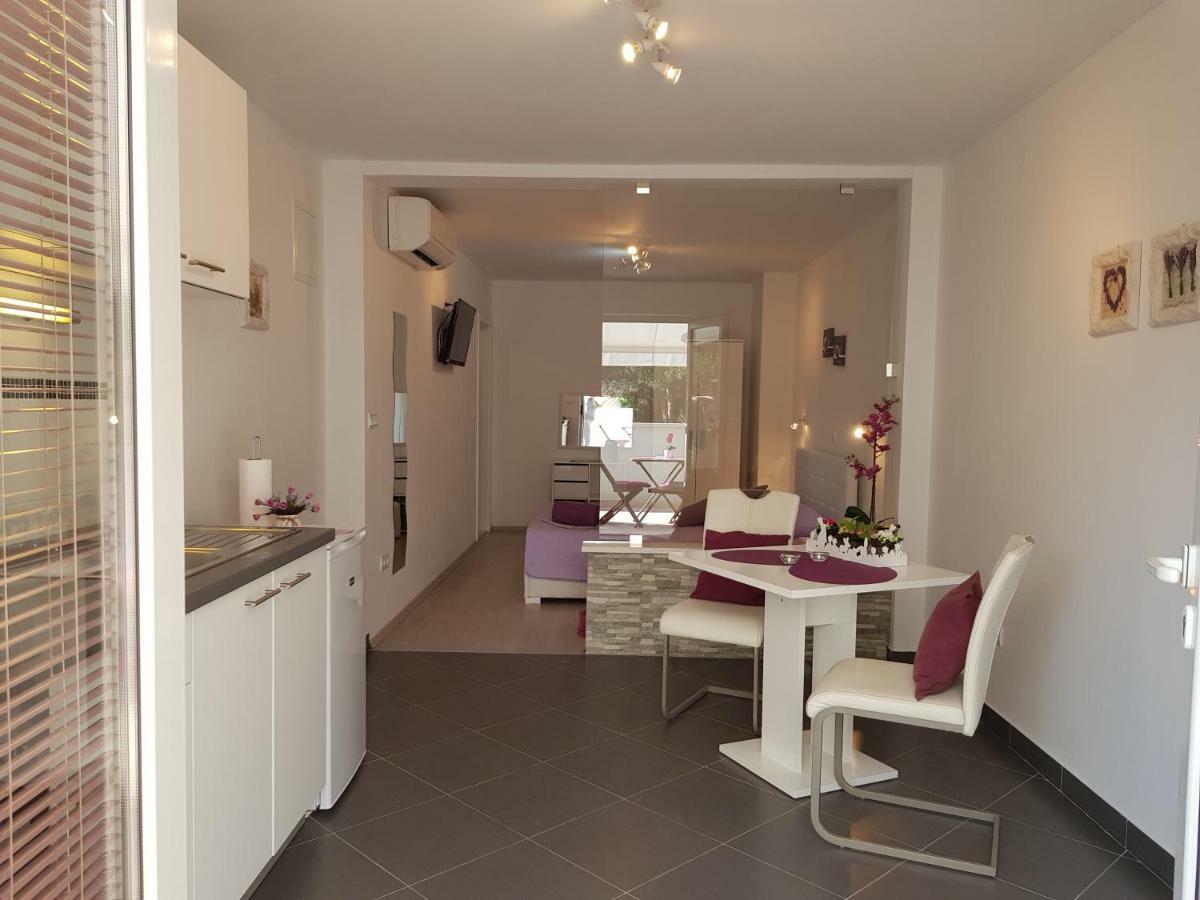Apartments Antonia Đảo Hvar Ngoại thất bức ảnh